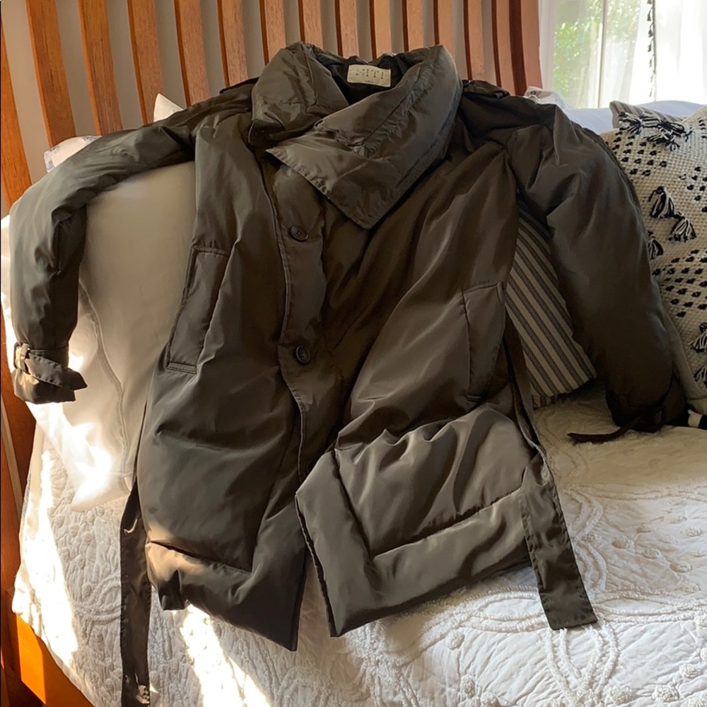 Army green down filled puffy coat